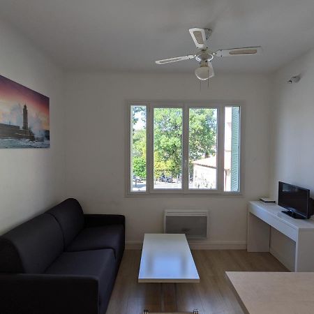 Appartement Au Coeur De Cassis Vue Sur Le Parc Ngoại thất bức ảnh