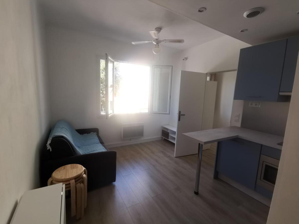 Appartement Au Coeur De Cassis Vue Sur Le Parc Ngoại thất bức ảnh