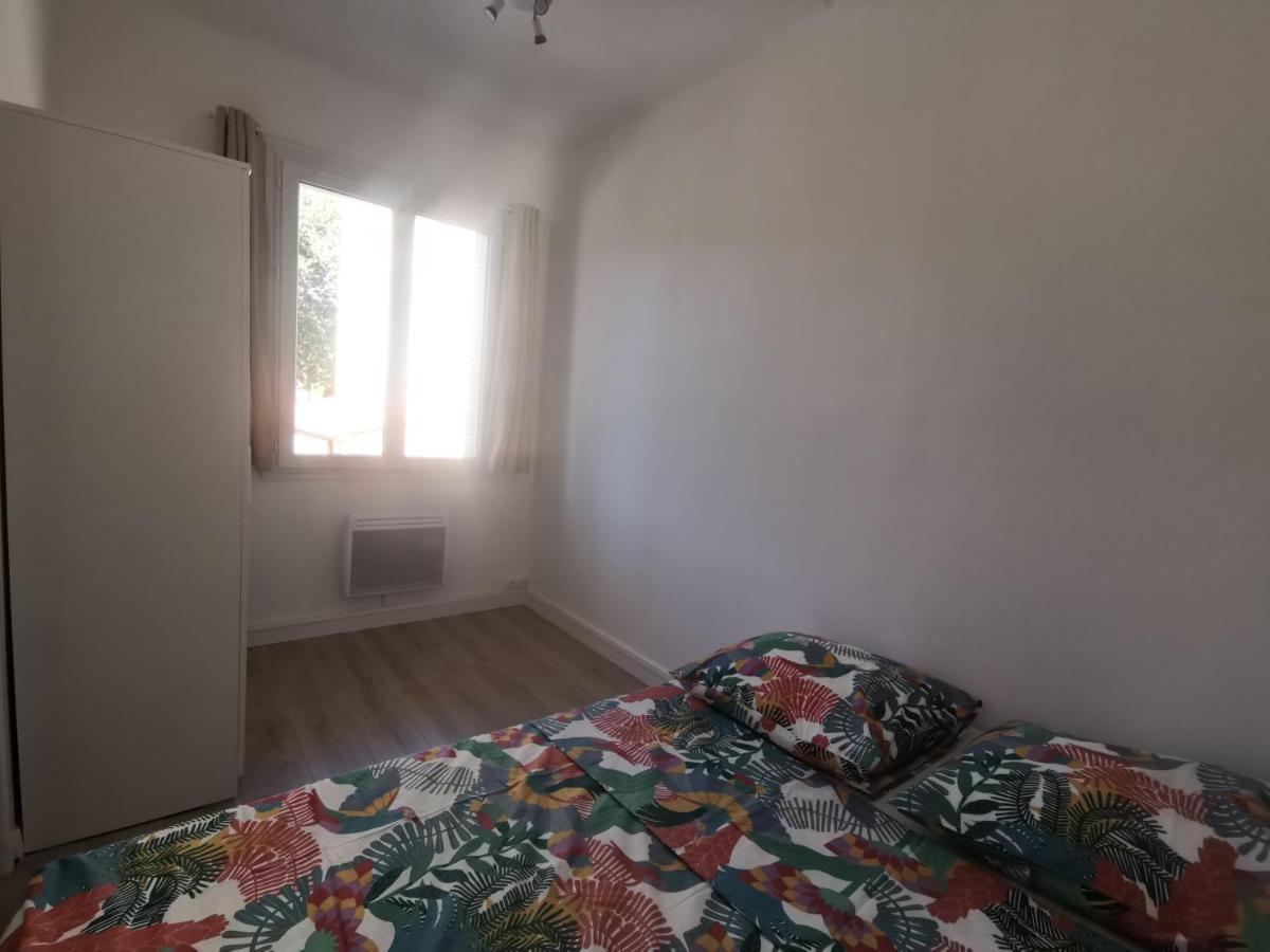 Appartement Au Coeur De Cassis Vue Sur Le Parc Ngoại thất bức ảnh