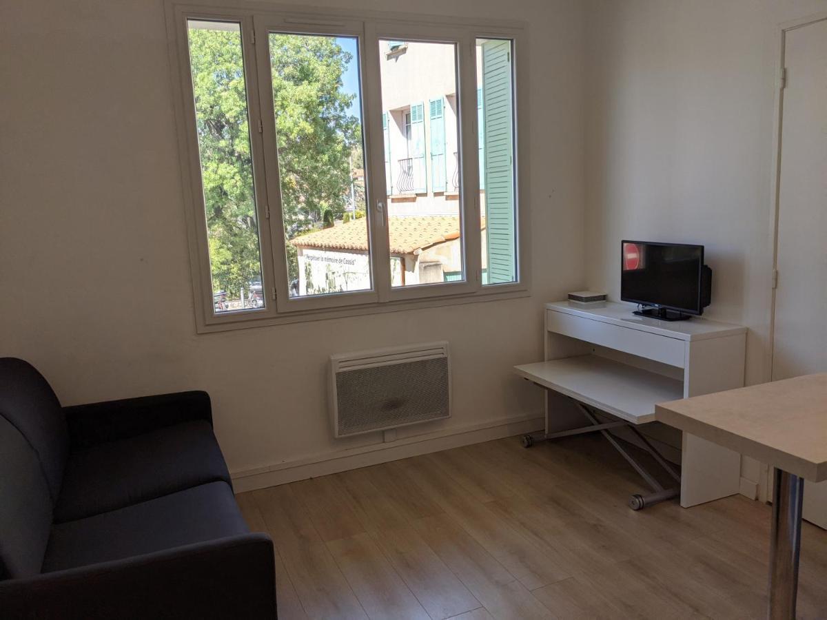 Appartement Au Coeur De Cassis Vue Sur Le Parc Ngoại thất bức ảnh